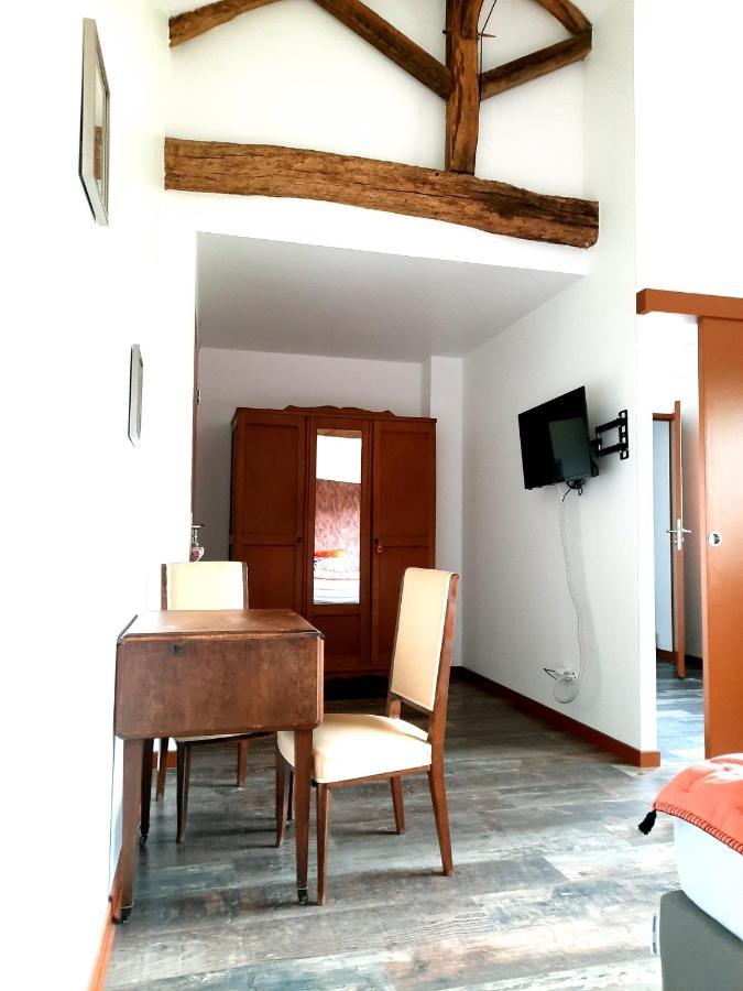 Maison Entre Campagne Et Foret Aspret-Sarrat Zewnętrze zdjęcie